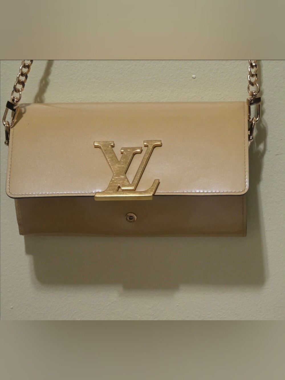 EUC Louis Vuitton Capucine Gold Patent Leather Wallet On Chain With COA